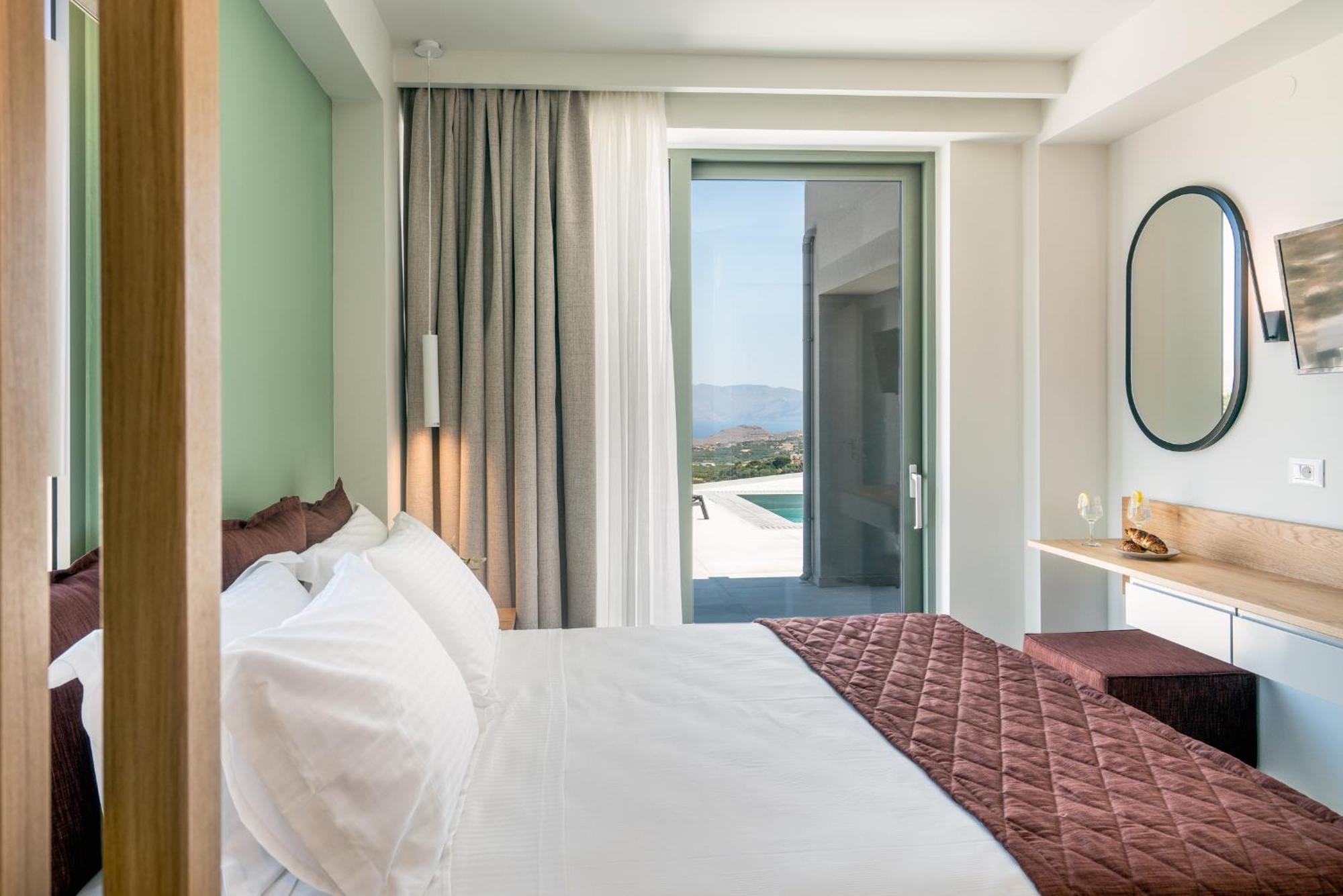 Luxurious Villa Cretan Aura With Private Heated Pool, Jacuzzi And Playroom Agios Ioannis  Exterior photo