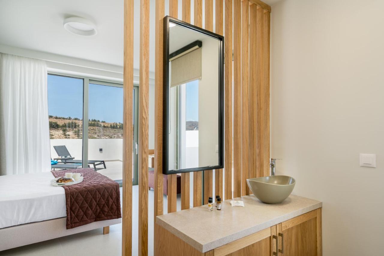 Luxurious Villa Cretan Aura With Private Heated Pool, Jacuzzi And Playroom Agios Ioannis  Exterior photo